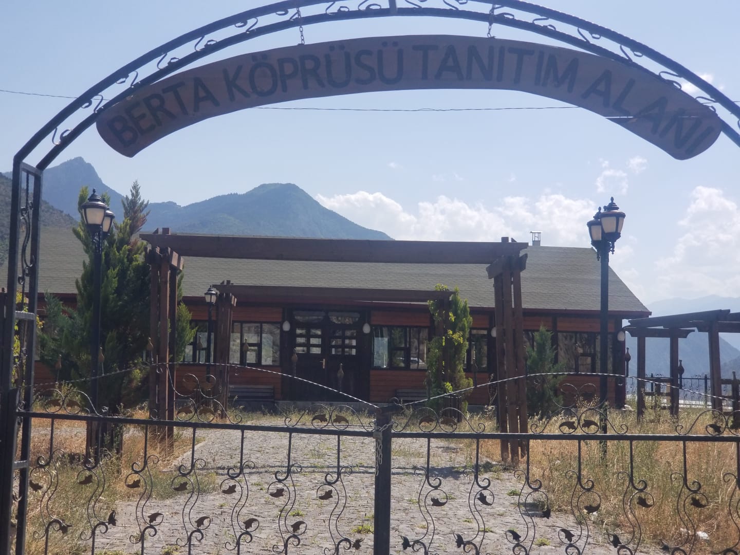 Berta Köprüsü Orman Parkı
