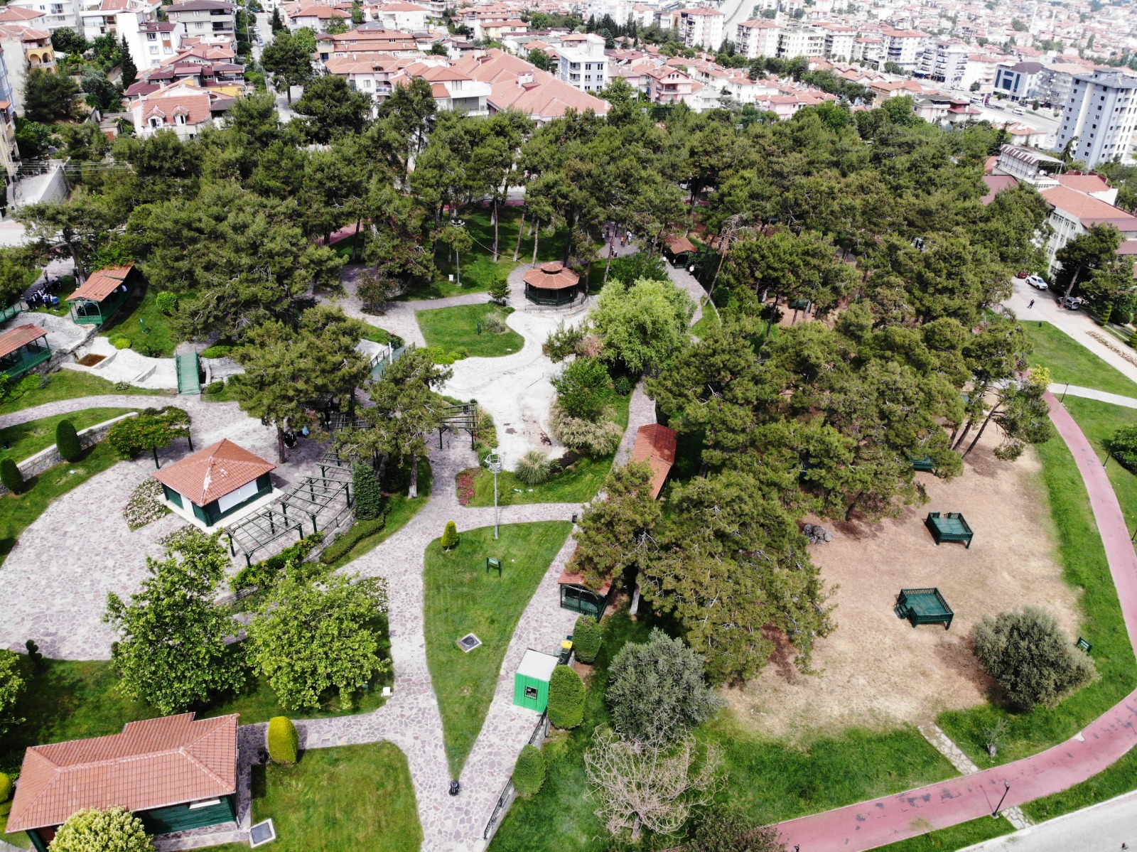Kervansaray Orman Parkı