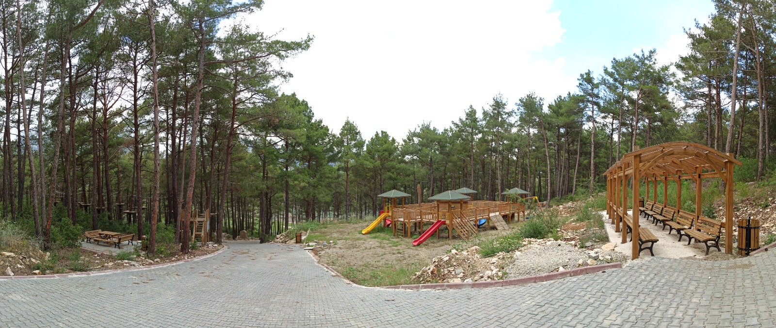 Varda Köprüsü 2 Orman Parkı