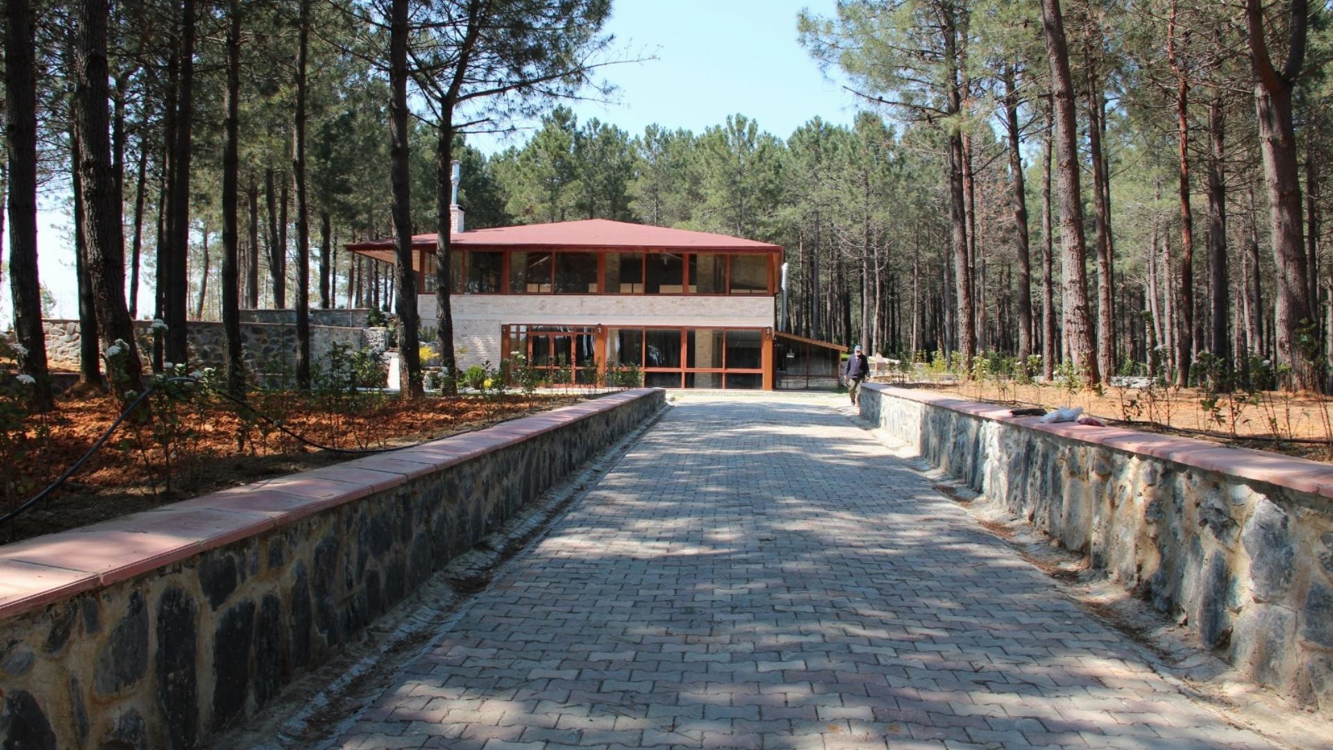 Çiçekçiler Orman Parkı